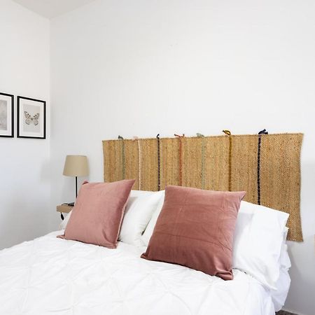 Eden Rentals 103 Surfy Stylish Bed&Coffee Room 그라나딜라데아보나 외부 사진
